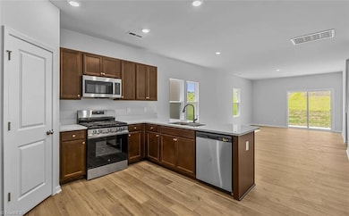 2516 Raspberry Hill Dr, Winston-Salem, NC 27106 - photo 2