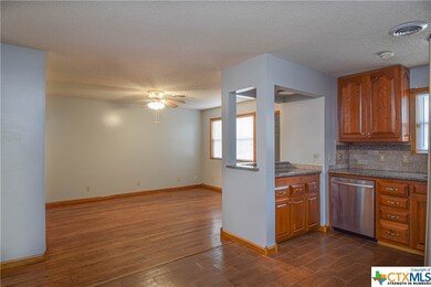 306 Sherwood Ave, Copperas Cove, TX 76522 - photo 7