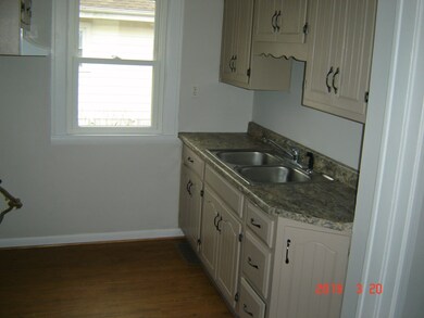 814 S Indiana Ave, Auburn, IN 46706 - photo 5