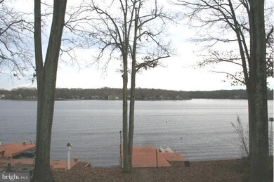 100 Spring Grove Ln, Locust Grove, VA 22508 - photo 2