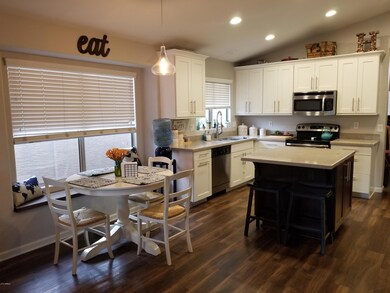 1361 E Gary Dr, Chandler, AZ 85225 - photo 4