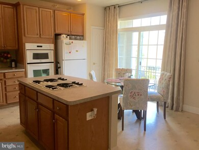 724 Raven Ave, Gaithersburg, MD 20877 - photo 3