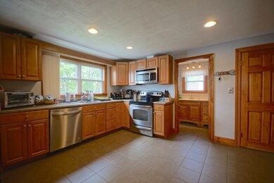 82 Keslar Ave, Lynn, MA 01905 - photo 5