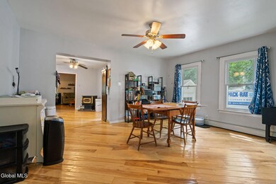 10-web-or-mls-152-bath-st
