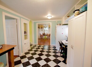 Former kitchen converted into Pantry...