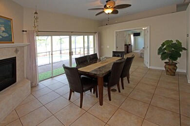 006_Dining Room (1)