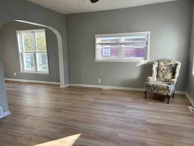 202 N Staffon St, Ludington, MI 49431 - photo 5