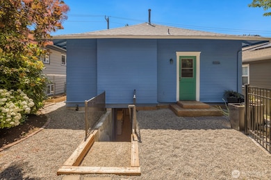 1624 N 50th St unit B, Seattle, WA 98103 - photo 2