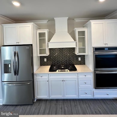 10929 Drummond Place, White Plains, MD 20695 - photo 2