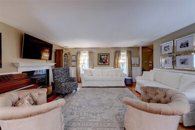 62 Club Dr, Cumberland, RI 02864 - photo 5