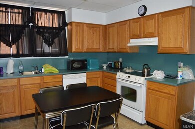 2002 Lehigh St, Easton, PA 18042 - photo 6