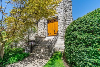 125 Circular St unit 6, Saratoga Springs, NY 12866 - photo 2