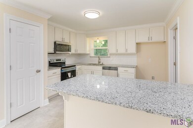 Kitchen/Island