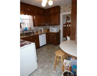 520 Spring St, Latrobe, PA 15650 - photo 7