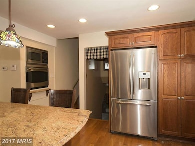 802 Silver Ave, Essex, MD 21221 - photo 5