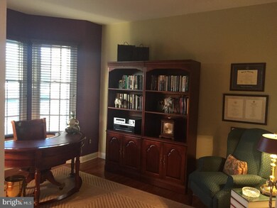 75 Broadacre Dr, Mount Laurel, NJ 08054 - photo 3