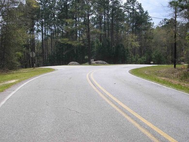 107 Mariners Dr NE, Milledgeville, GA 31061 - photo 5