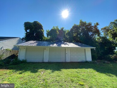 437 Greenspring Rd, Queenstown, MD 21658 - photo 2