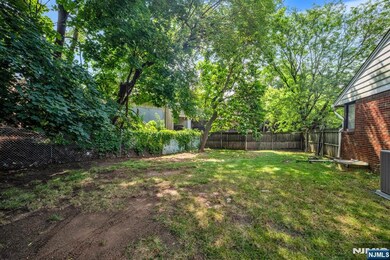 513 Boulevard, Hasbrouck Heights, NJ 07604 - photo 5