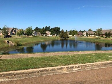 1406 Lake Front Dr E, Hernando, MS 38632 - photo 3
