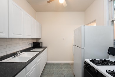 214 Jewett Ave, Jersey City, NJ 07304 - photo 7