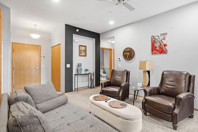 2550 38th Ave NE unit 109, Columbia Heights, MN 55421 - photo 4