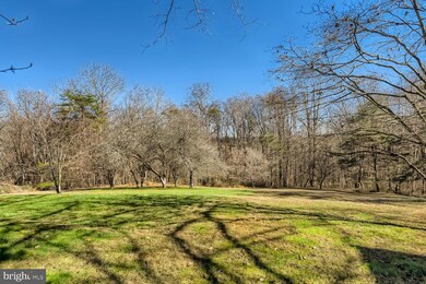 605 Roundtree Ct, Sykesville, MD 21784 - photo 5