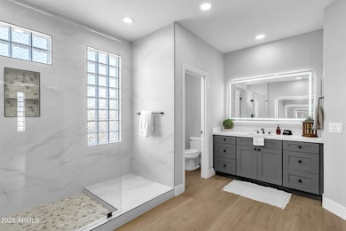44-web-or-mls-1526-e-glacier-pl