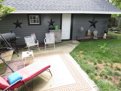 1225 Southern Ave, New Castle, IN 47362 - photo 7