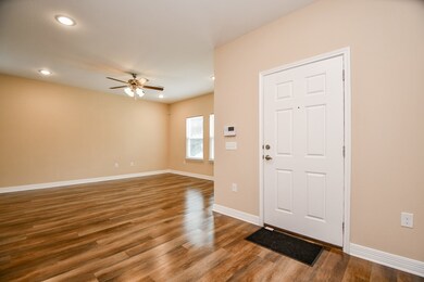 7825 Sealey St, Houston, TX 77088 - photo 5