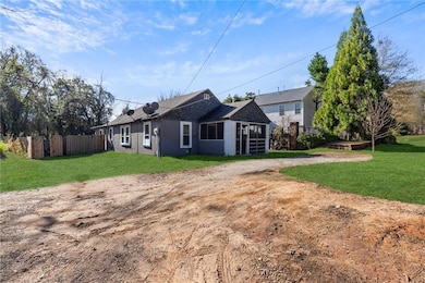 627 Mcwilliams Rd SE, Atlanta, GA 30315 - photo 3