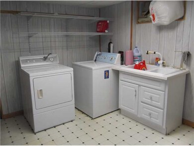 48 Gloucester St, Providence, RI 02908 - photo 7