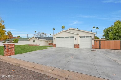 7833 N 13th Ave, Phoenix, AZ 85021 - photo 3