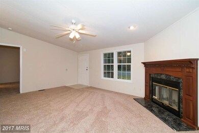 27097 N Anna Dr, Ruther Glen, VA 22546 - photo 5