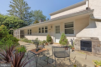 6110 Ensley Dr, Flourtown, PA 19031 - photo 4