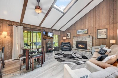 1113 Little Bear Run, Pocono Pines, PA 18350 - photo 2