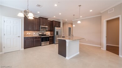 The kitchen and dining area is s p a c i o u s!