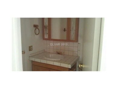 2166 E Desert Inn Rd unit n, Las Vegas, NV 89169 - photo 6
