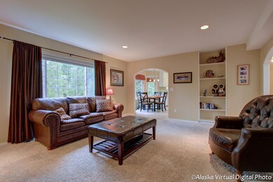 Family Room W/Surround Sound