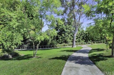 LOVELY GREEN BELT AREA CLOSE TO WALKING PATH