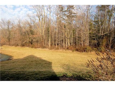 13252 Donavan Ln, Fishers, IN 46038 - photo 3