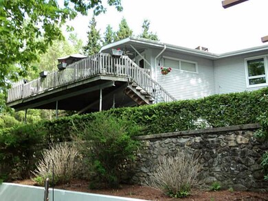 11 Evergreen Rd, Chepachet, RI 02814 - photo 2