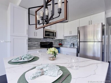 222 Windsor E unit 222, West Palm Beach, FL 33417 - photo 4