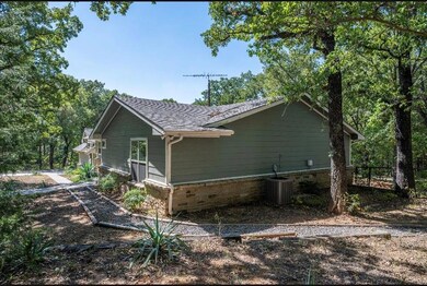 247 Karen Dr, Denison, TX 75021 - photo 3