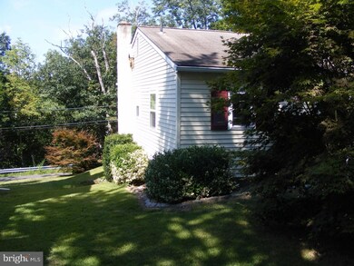 1767 Baghurst Aly, Salford, PA 18957 - photo 2