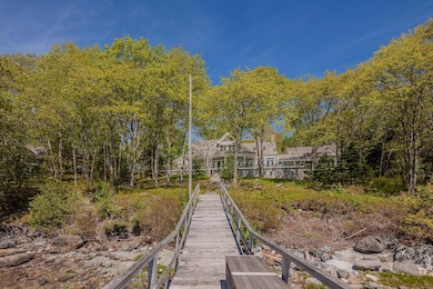 Main House with Guest