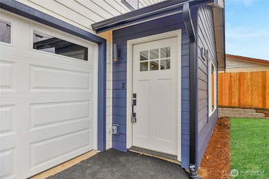 1602 Baker Ave unit B, Everett, WA 98201 - photo 3