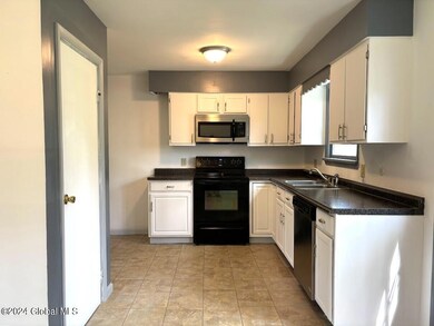 9 Harding Ave, Delmar, NY 12054 - photo 3