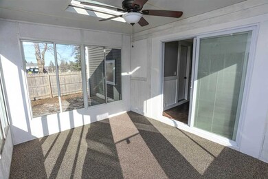 853 S Beech St, Manchester, NH 03103 - photo 6