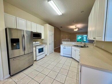 1635 Heather Fields Ct, Fleming Island, FL 32003 - photo 5